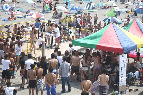 07_siz arm wrestling_03